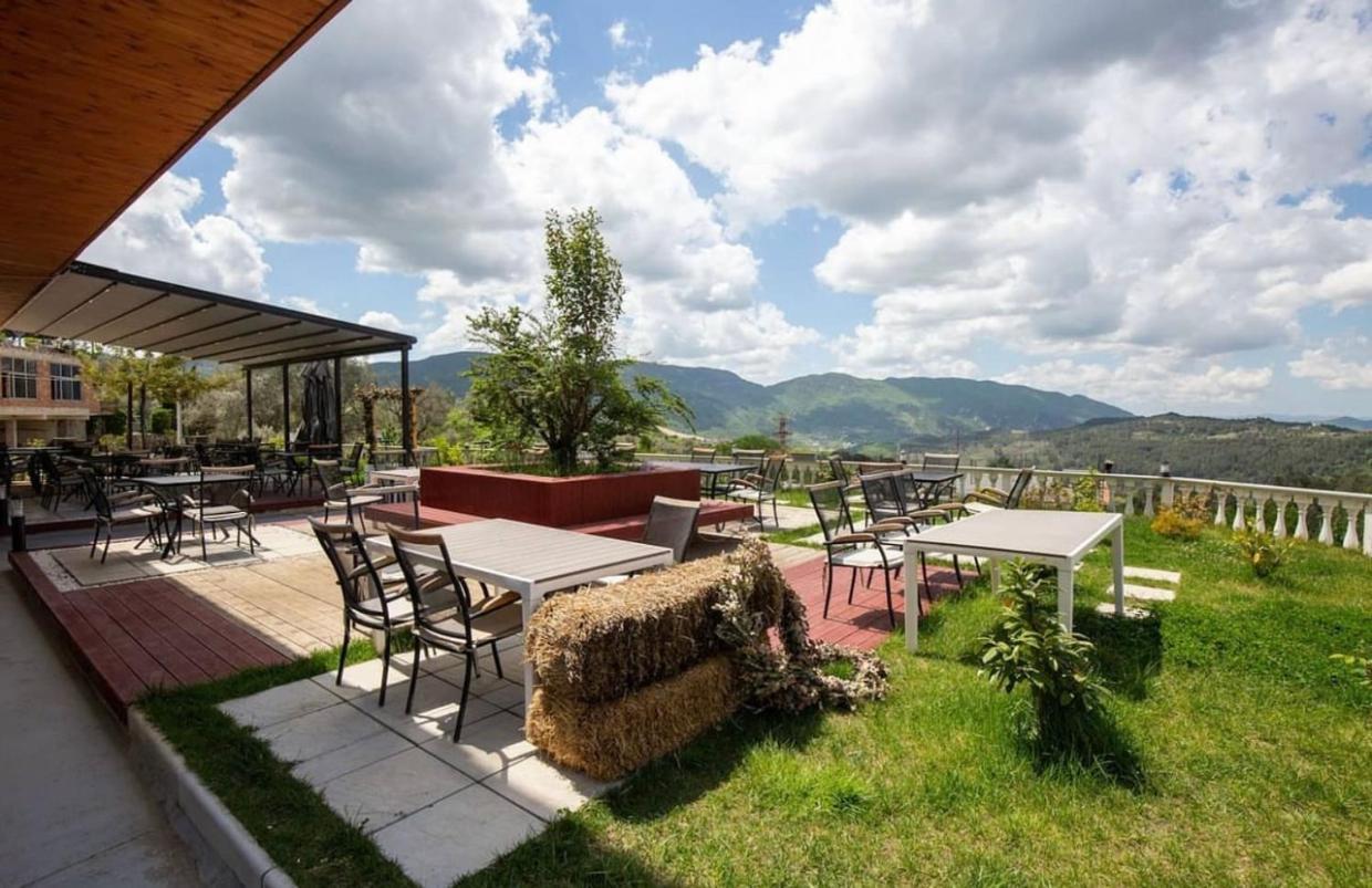 Hotel Rozmarine à Pellumbas Extérieur photo